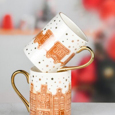 A Caneca Natalina Comboio Dourado