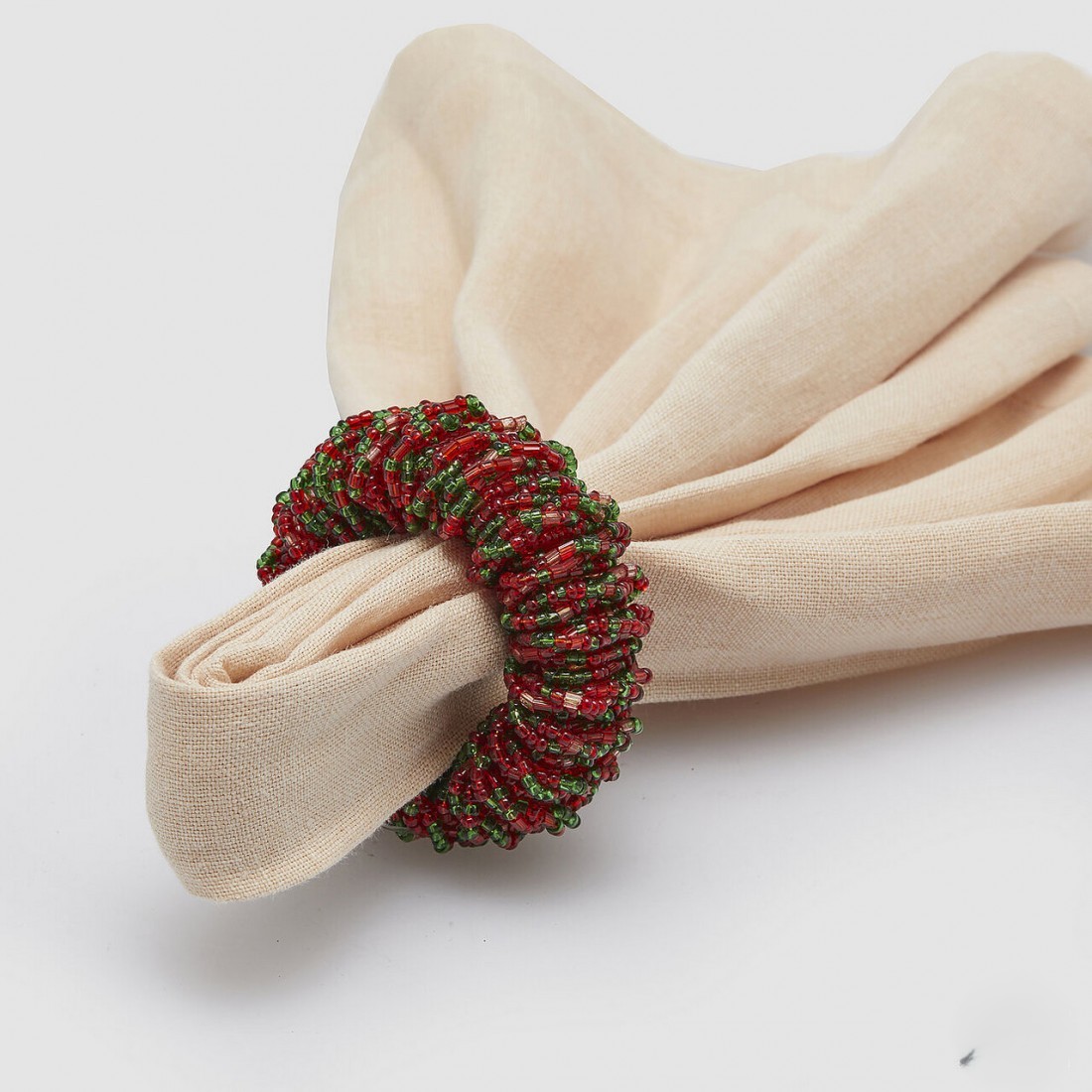 round-beaded-napkin-holder-d6-c4 Porta-guardanapo Bagas Vermelhas e Verdes