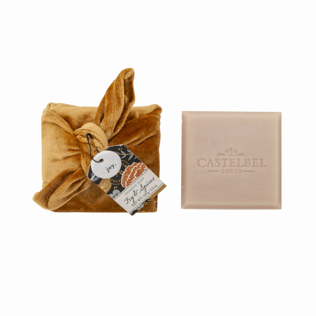 9-1706-CB-Xmas-2025-Fig-Spices-150g-Velvet-soap-1_1200-1024x1024
