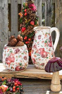 Vaso Decorativo com Estampado de Romãs – Cerâmica